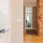 Alfama Baixa Spacious And Bright Blends The Historic And The Contemporary 2 Bedrs & 2 Bathrs Ac 18th Century Building Appartamento