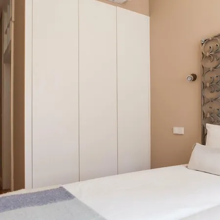 Alfama Baixa: Historic Charm With Modern Comforts Apartment Lisbon